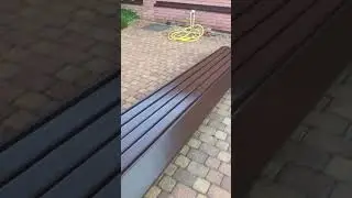 Уехали на дачу из пыльного города.