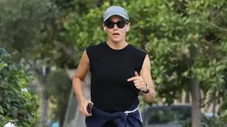 Jennifer Garner Works Up A Sweat With A Morning Jog Through The Neighborhood