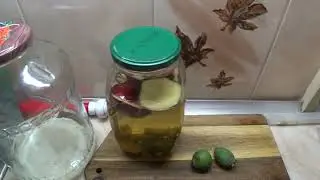 Делаем вкусный самогон  Рецепт очень приятной настойки с фейхоа