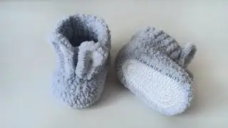 PLUSH HOOKED BABY BOOTOES / DOUBLE SOLE 9 CM /