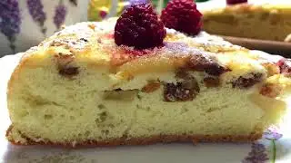 Шарлотка с яблоками в духовке