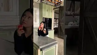 CEWE BINGUNG PILIH YG MANA 🤣 | SUMBER VAPEZOO_OFFICIAL #funny #lucu #youtubeshorts