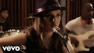 ZZ Ward - Charlie Ain't Home ft. Ali Shaheed Muhammad