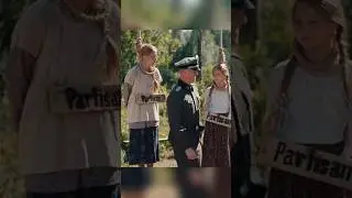 Советский солдат спас детей