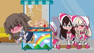 My teacher got stuck in the claw machine ~ gacha heat ? Gacha life