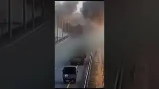 💥Момент авиаудара по колонне ЧВК "Вагнер" на трассе М-4 #новости  #события #пригожин #Вагнер #Россия