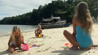 Children playing on the beach 4K