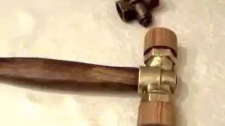 Деревянный молоток из крана!!! своими руками.