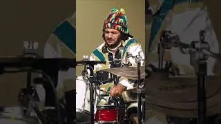 🥁 These drums on top of jazz saxophone melodies wont let go of us, Yussef Dayes