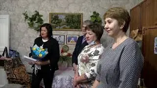 Праздник для ветерана. Городские власти поздравили участницу войны со 100-летним юбилеем