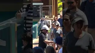 Tom the mime