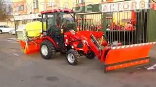 Мини трактор для уборки снега. TYM T233 с ковшом, отвалом и щеткой.