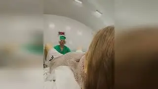 ПАРАДЕЕВИЧ ПРИНИМАЕТ РОДЫ