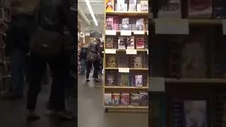 Powell’s Books. A 1 min documentary