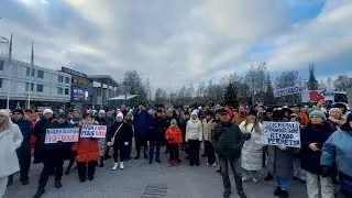 В Финляндии люди вышли на митинги против закрытия границы с Россией