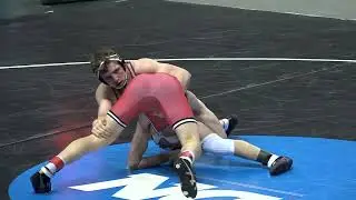 COLLEGE WRESTLERS