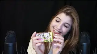 ASMR Ear to Ear Gum Chewing & Tapping ~ Soft Spoken/Mouth Sounds