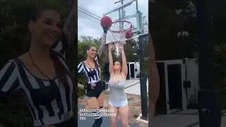 jumping to hold ball #shortsvideo #viral