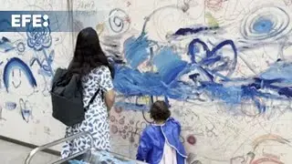 El jardín inundado de Oscar Murillo convierte a los niños en artistas en la Tate Modern