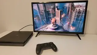 Unboxing a PlayStation 4 slim in 2021