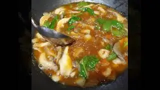 Очень вкусный суп с креветками, в сковородке Вок. Азиатская/ китайская кухня