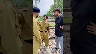 Senior Police ko Chhota Bhai Bola ~ Sujal Thakral #shorts #ytshorts #youtubeshorts #police #train