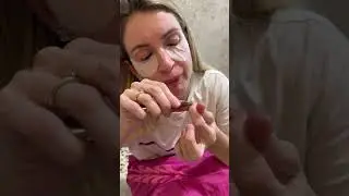 Каха, жена собирается