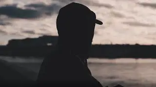 FLOUW - Weit entfernt [official Video](Prod. Deymx)
