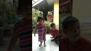 yang lagi Viral adik kaka