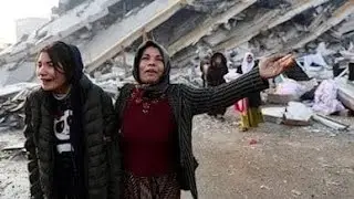 deprem bölgesinde yağmacılar dövüldü