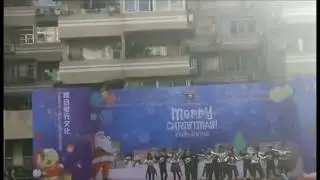 Новогодний праздник в школе в Гуанчжоу