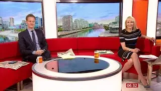 Louise Minchin @leggy legcross