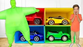 Mark takes colorful cars from the Balloons man