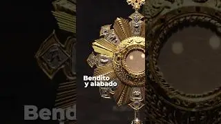 Bendito y Alabado sea Jesús en el Altar 