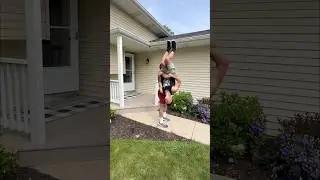 How to greet someone