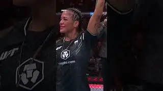 An emotional win for Tracy Cortez 👏 #NocheUFC