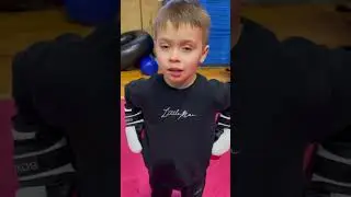 Как печально, что этот боец уезжает жить, в другую страну 🥹 