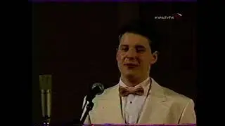 ПЕСНЯ ПЕВЦА ЗА СЦЕНОЙ.      -     NN.