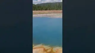 Yellowstone Park so beautiful 