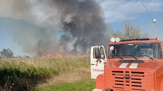 ЗИЛ 4333 и Урал на борьбе с огнём