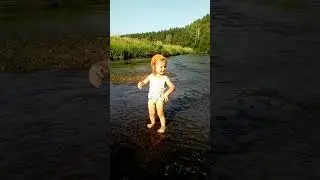 Купаемся.Река Нейва.июнь 2019