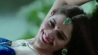 Bahubali Movie Actress Tamanna Hot Navel Exposing Romantic Video Compilation