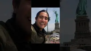 Snapping a photo with America’s MOST FAMOUS woman 🗽📸