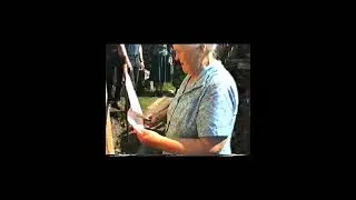 Торжественное открытие деревенского туалета. 2002 год