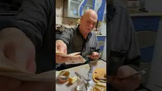 Дед Анара пьяный