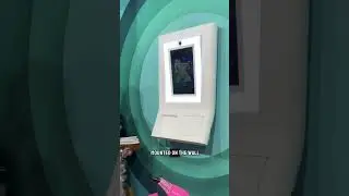 First look at the HP Sprocket Photobooth at CES 2024 📸👀 