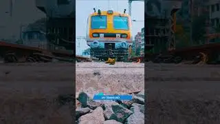 Awesome 🔥 Camera under Mumbai Local Train 