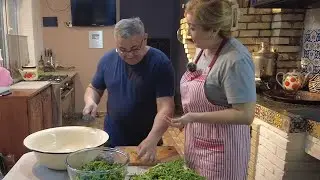 КУК СОМСА🌿🍀ЗЕЛЁНЫЕ ЛЕПЁШКИ🥟ПРОБУЕМ САДЖ🔥 СКОЛЬКО ЖЕ АЛТИНЧИК, ЗАРАБАТЫВАЕТ💰 НА ПЛАТЬЯХ?