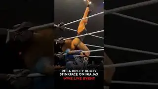 Rhea Ripley give Booty 🍑 Stinkface to Nia Jax 