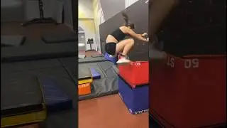 Упражнение для увеличения прыжка в высоту #гто #jump #workout #training #boxjump #лёгкаяатлетика